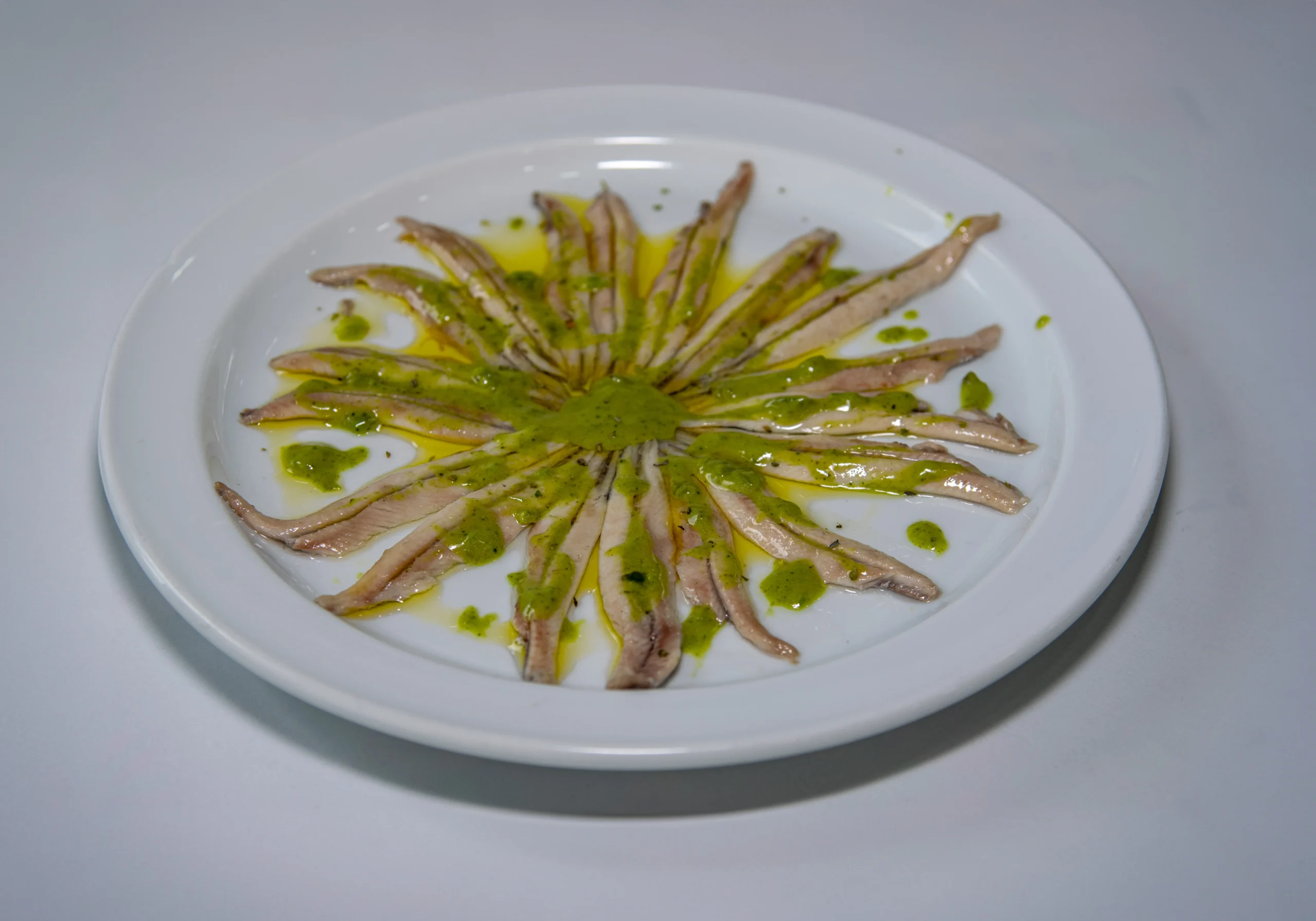 11. Boquerones Con Mojo Verde | La consentida